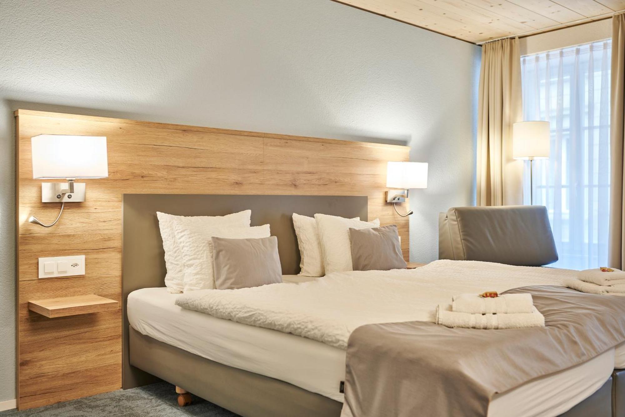 Aparthotel Krone - Self Check-In Unterseen Esterno foto