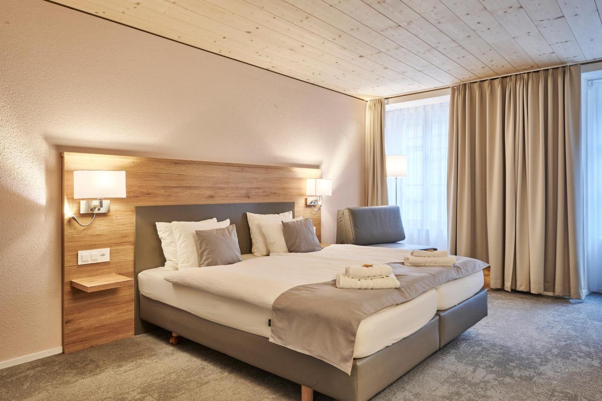 Aparthotel Krone - Self Check-In Unterseen Esterno foto